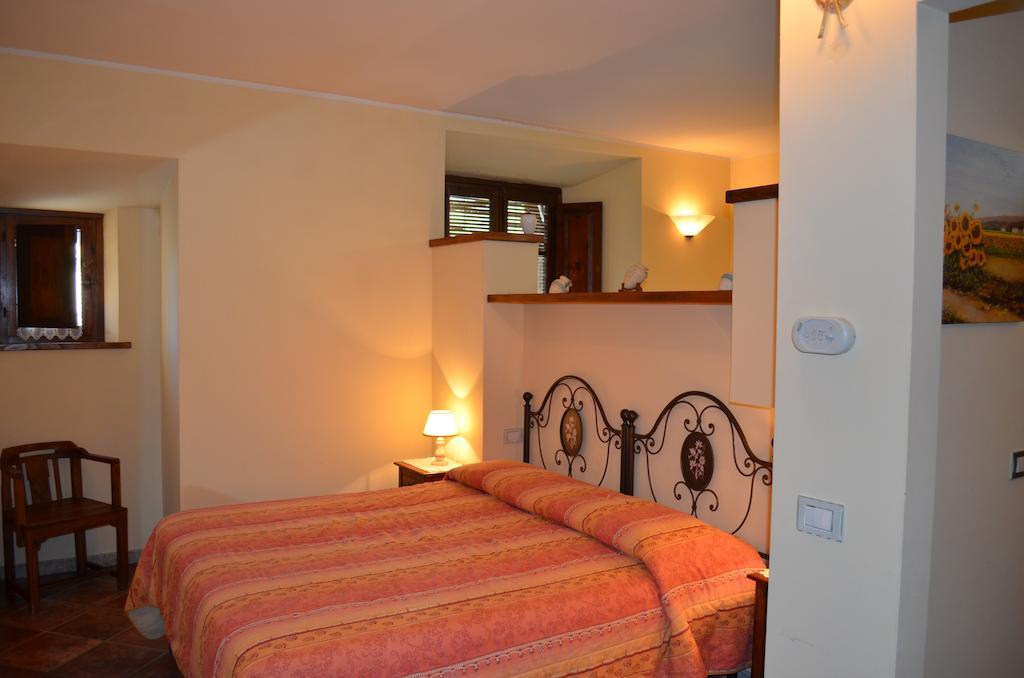 Palazzo Alle Mura Staggia 部屋 写真