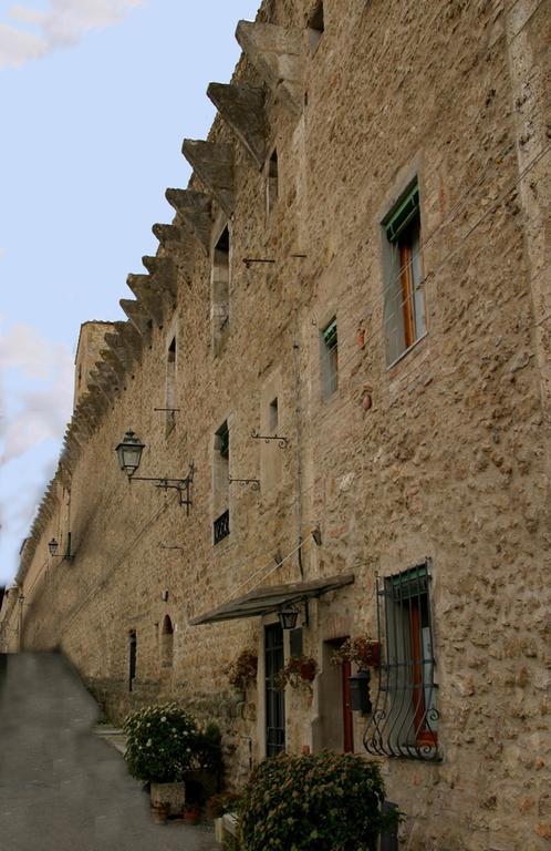 Palazzo Alle Mura Staggia 部屋 写真